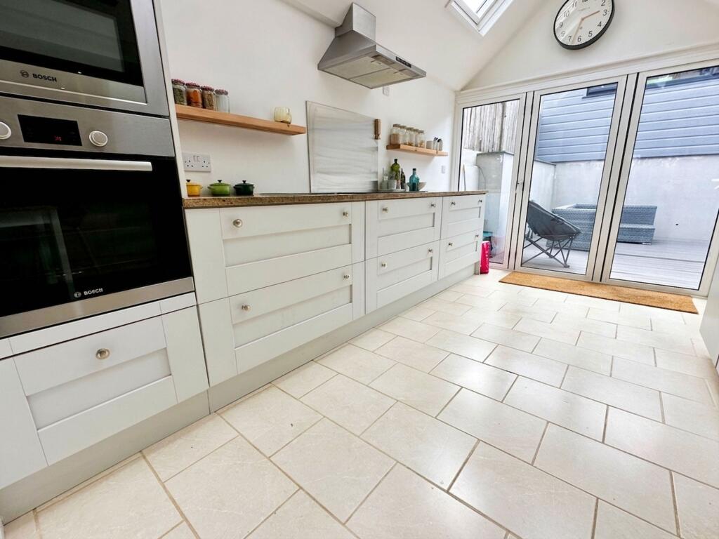 House in Falmouth, Cornwall - View 4