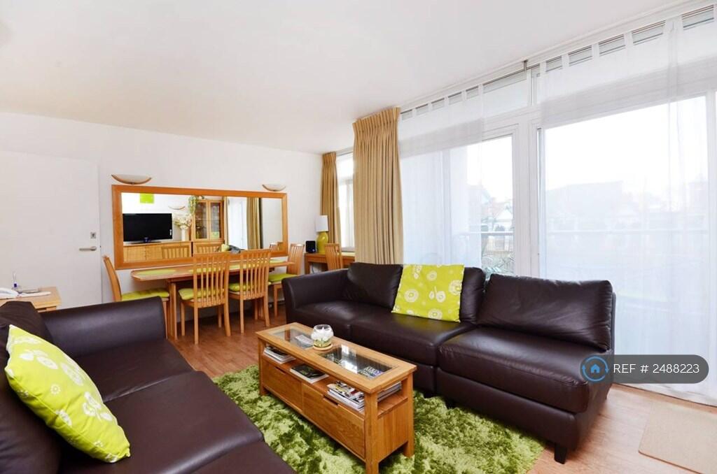 2 bedroom maisonette for rent