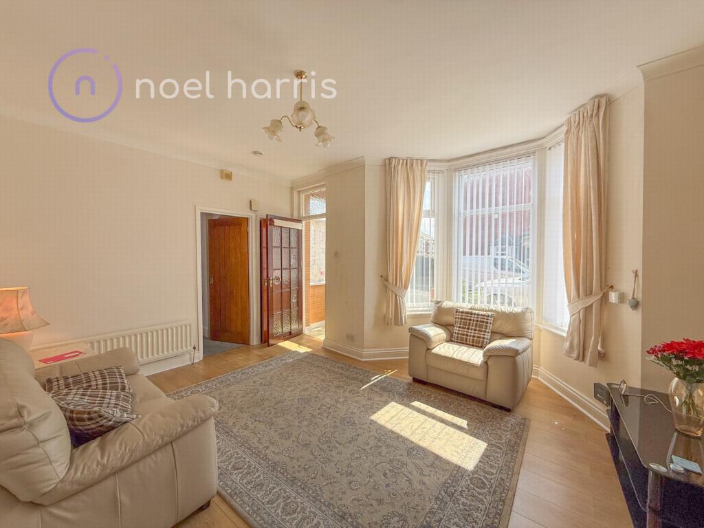 Apartment in Newcastle upon Tyne - More