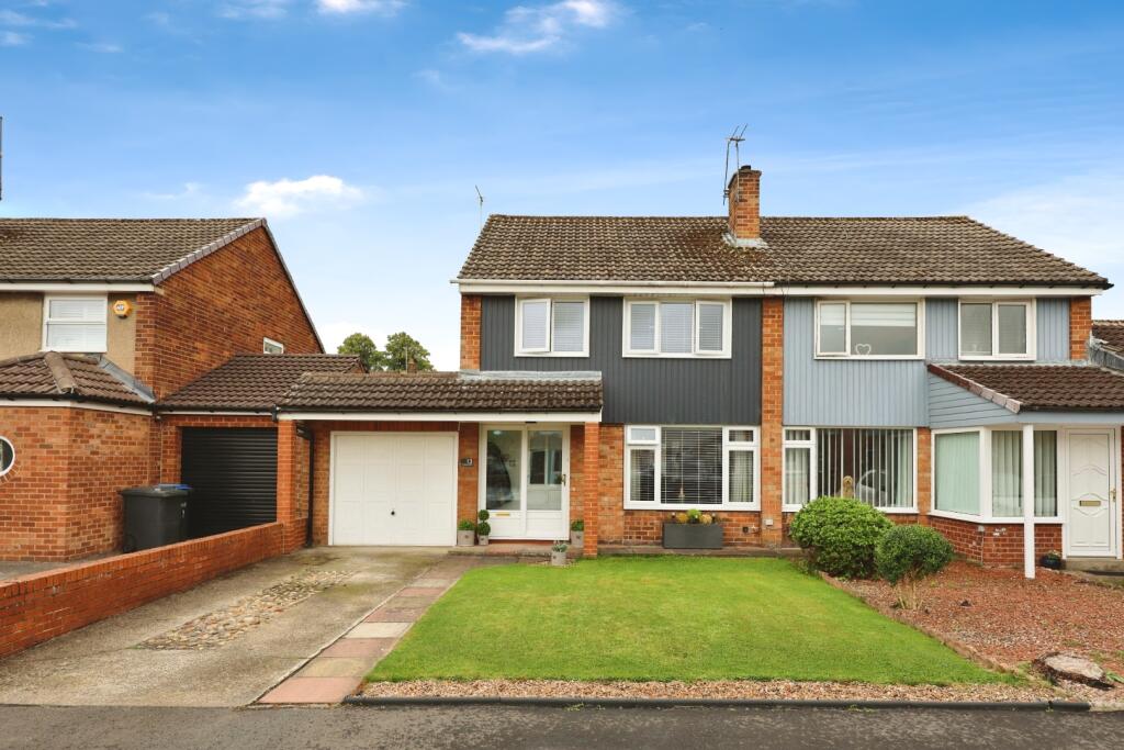 3-bed semi-detached on Richmond Avenue, Bishop Auckland, £180,000