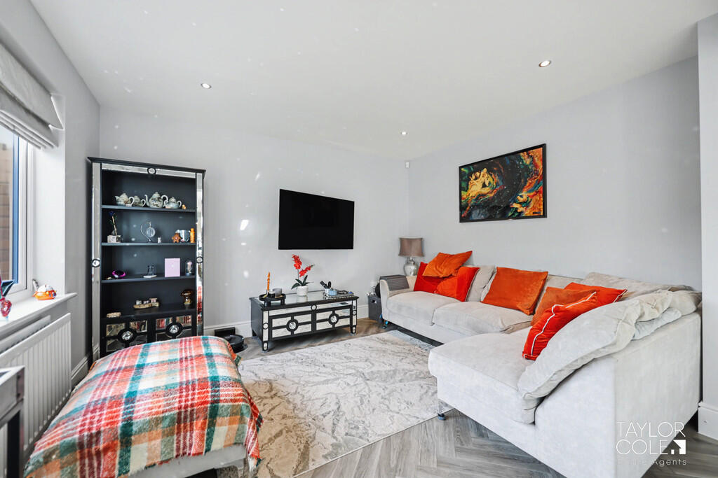 Additional image 13 of Rangemoor Crescent, Amington