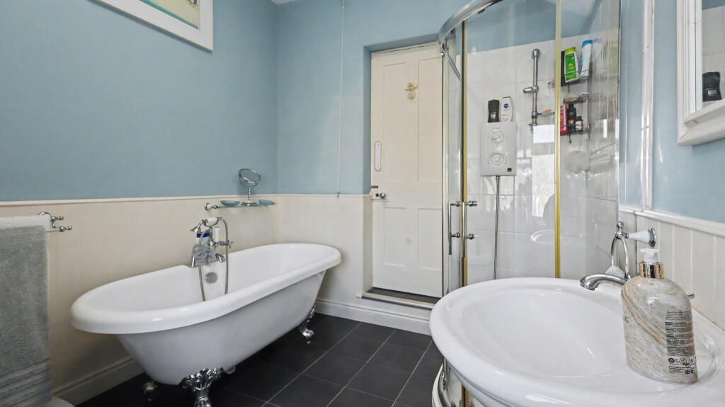 Additional image 15 of Manor House Road, Glastonbury