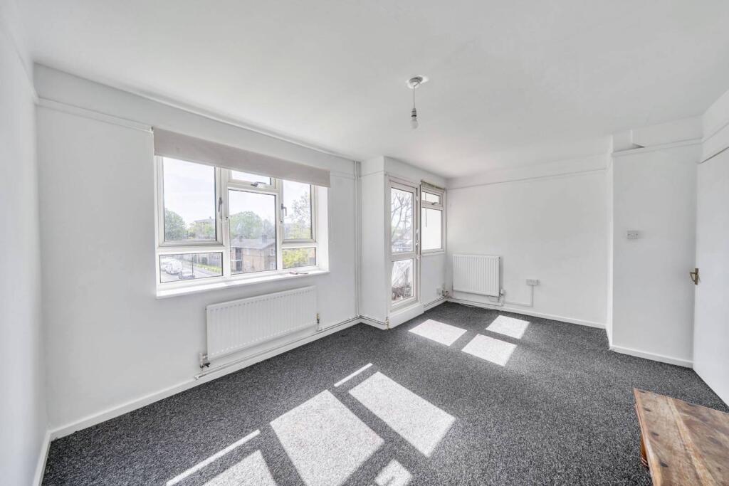 Main image of property: Fauconberg Road, Grove Park, London, W4