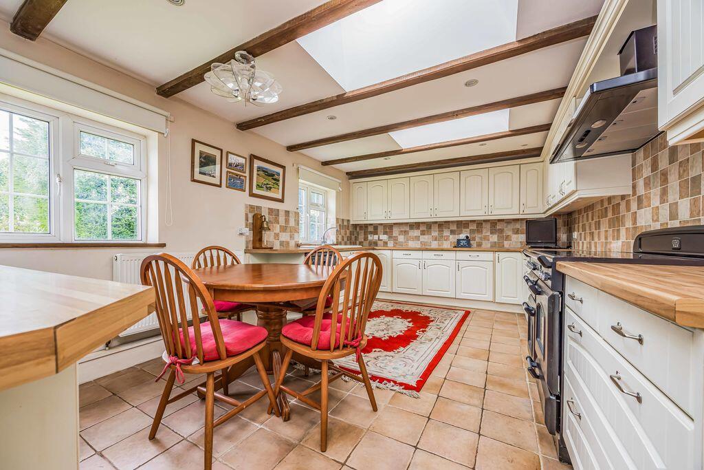 Forestside, Rowlands Castle - View 4