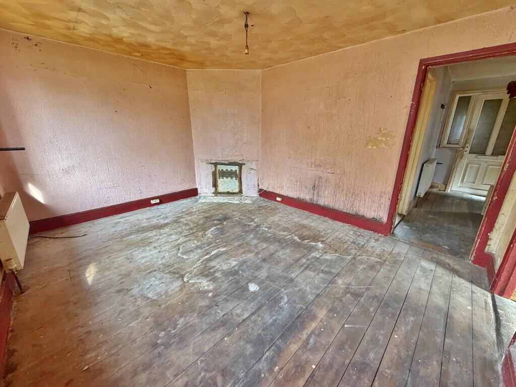 House in Fareham, Portchester - View 5