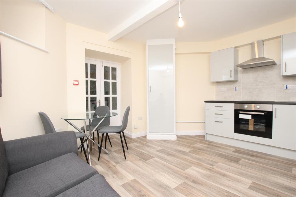 Main image of property: Hillstead House, Weston Park East, Bath, BA1