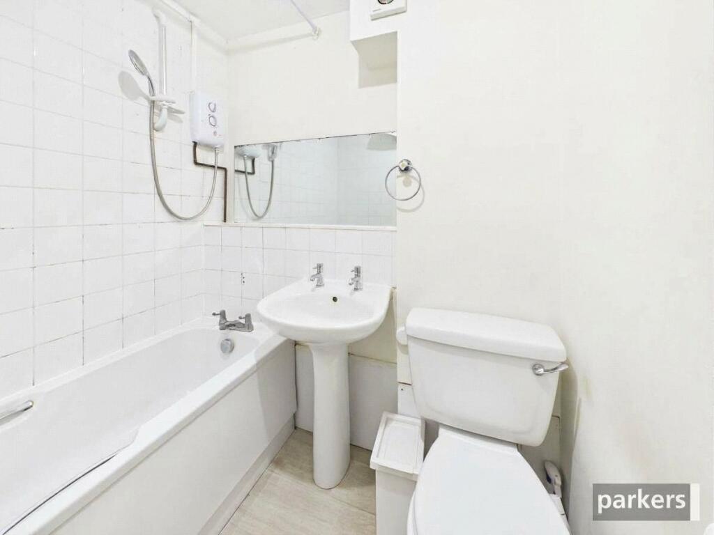 Apartment in Reading - More