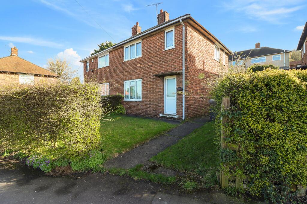 2-bed semi-detached on Houfton Road, Bolsover, S44, £115,000