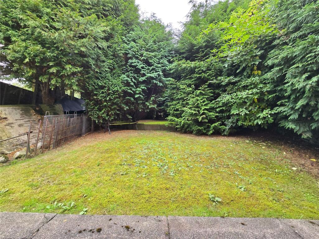 House in Rossendale, Holme - View 4