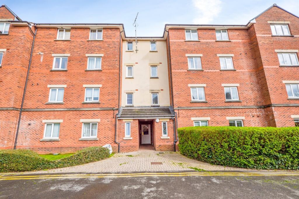 Main image of property: Clos Dewi Sant, Canton, Cardiff
