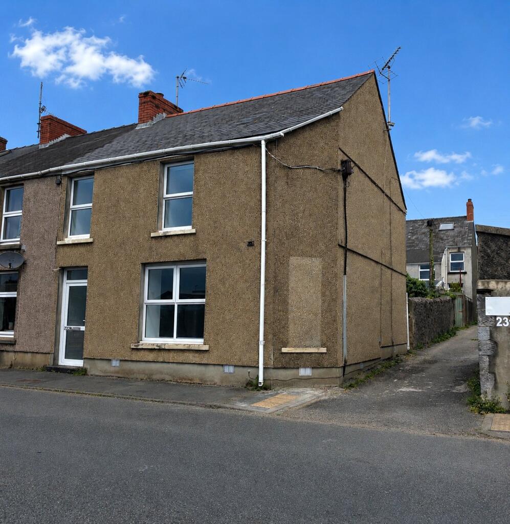 Main image of property: Robert Street, Milford Haven, Pembrokeshire, SA73