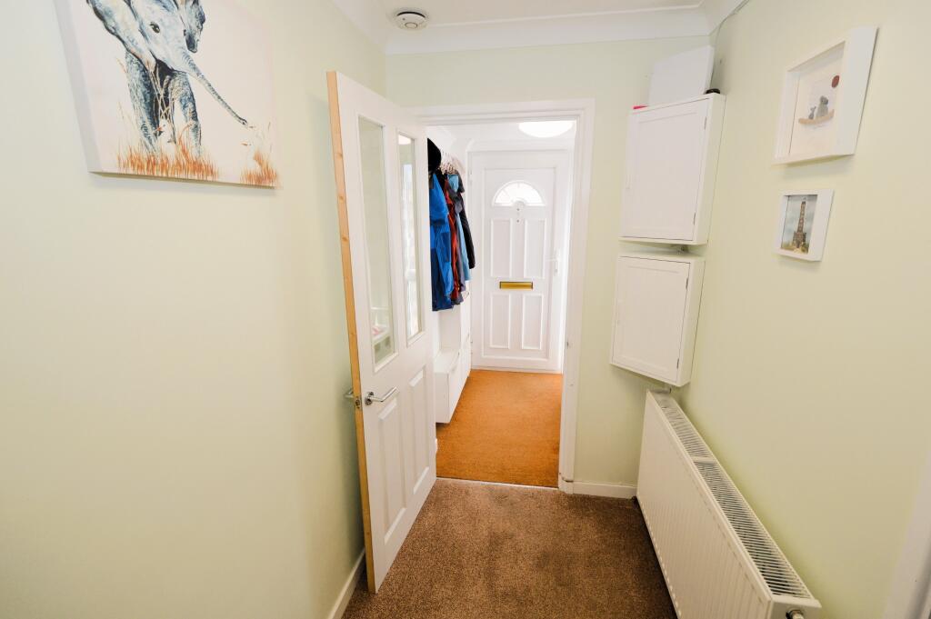 House in Sandhurst, College Town - View 4