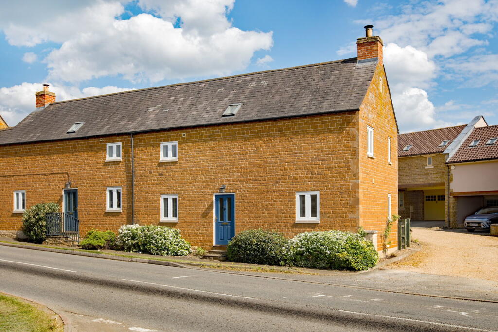 Main image of property: Main Street, Caldecott, Market Harborough, Leicestershire, LE16 8RS