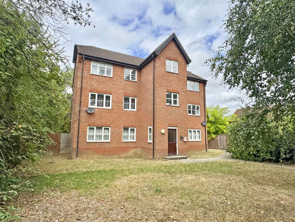 Main image of property: Elder Field, Great Notley, Braintree