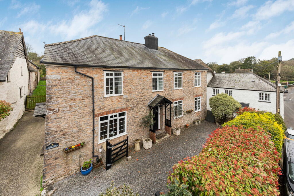 Main image of property: The Old Farmhouse, 9 North Street, Ipplepen