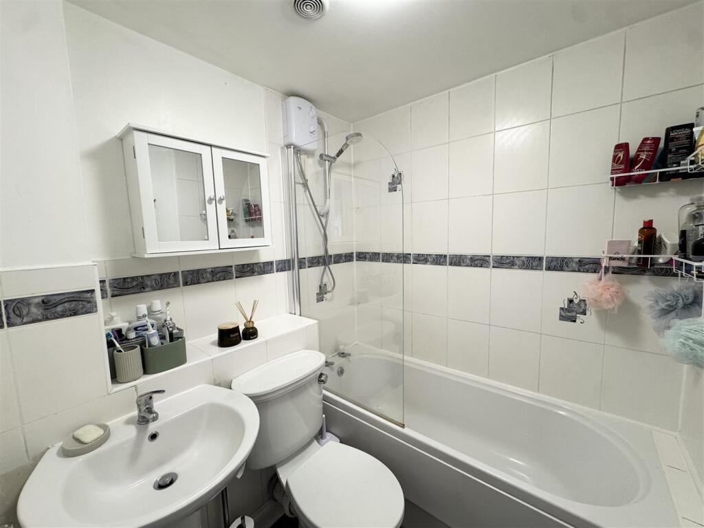 Additional image 16 of Farmers Court, Halesowen