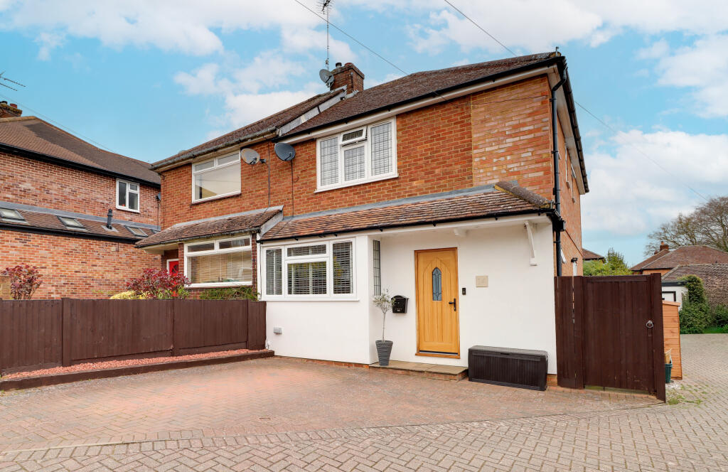 Main image of property: Holly Walk, Harpenden, Hertfordshire, AL5