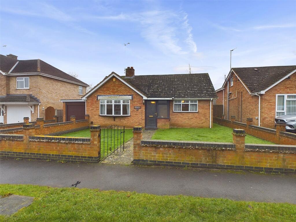 Main image of property: Stonebow Road, Drakes Broughton, Pershore, Worcestershire, WR10