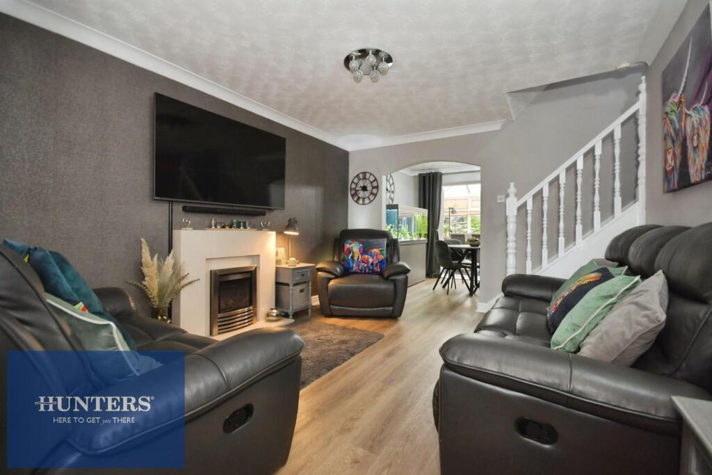House in Chesterfield, Holme Hall Estate, Brookside - View 4