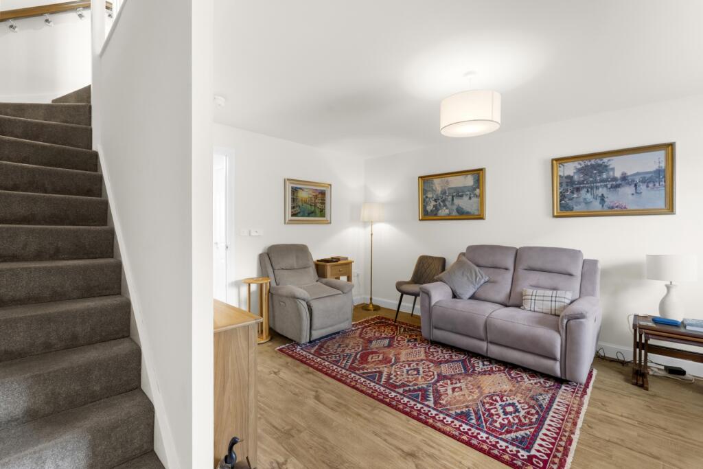House in Chelmsford - More