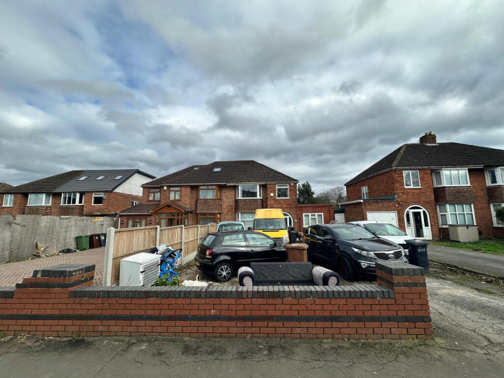 Main image of property: Hobs Moat Road, Solihull, B92