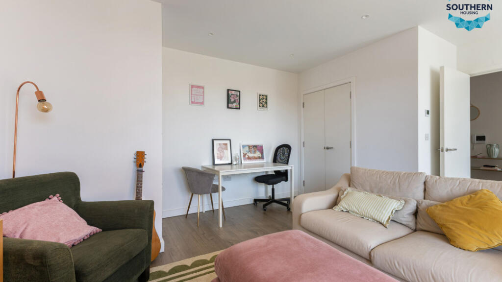 Apartment in London - More