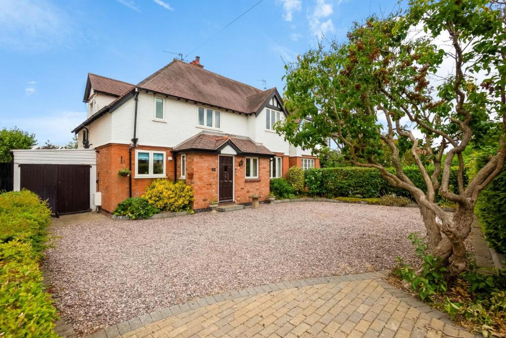 Main image of property: Hathaway Lane, Stratford-upon-Avon