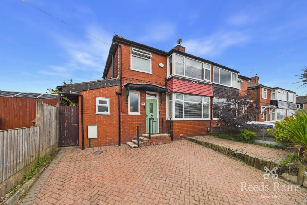 House in Salford, Greater Manchester - View 4
