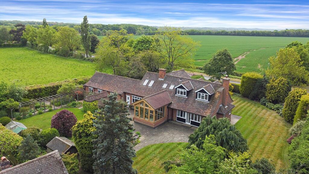 Main image of property: Prestwold Lane, Hoton, LE12