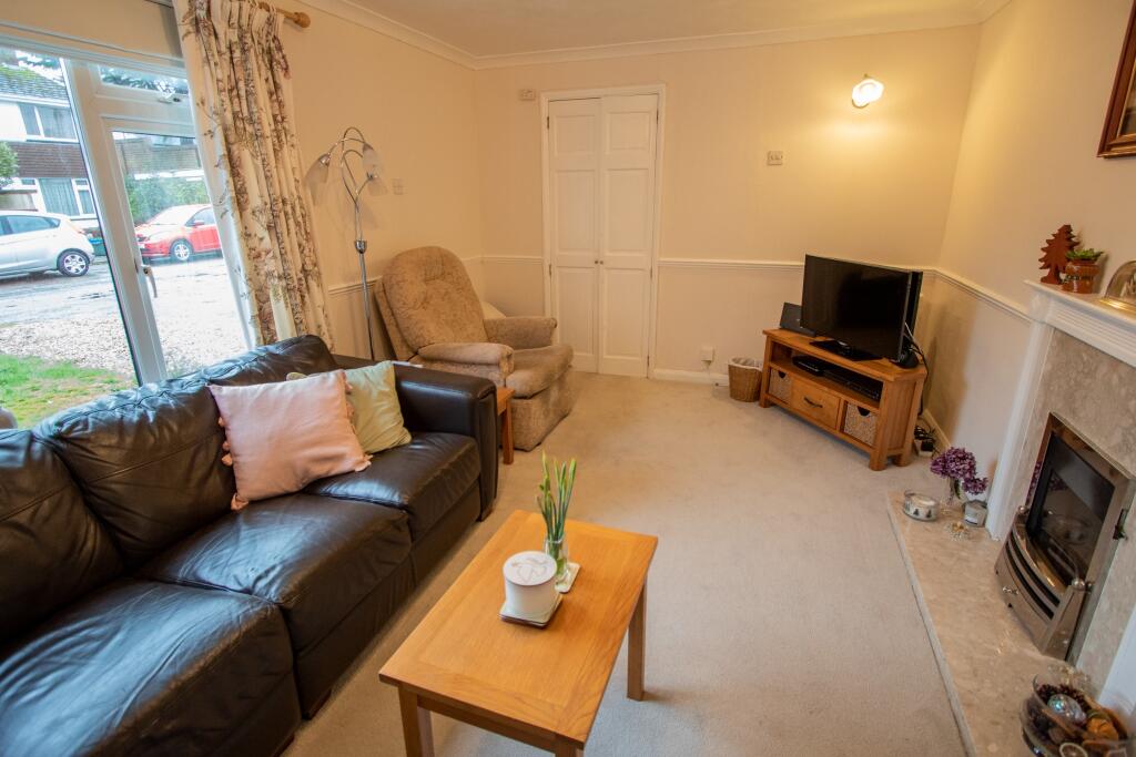 Ridgeway Gardens, Ottery St Mary photo 3