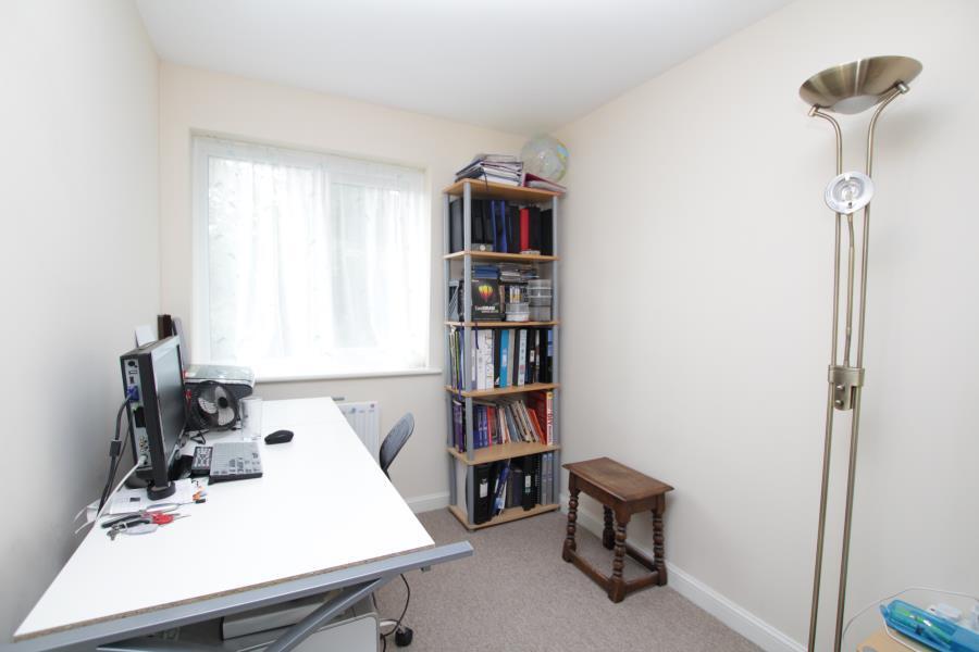 Valerian Close - Shirehampton photo 5