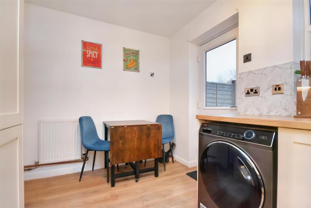House in Corby, Danesholme - View 5