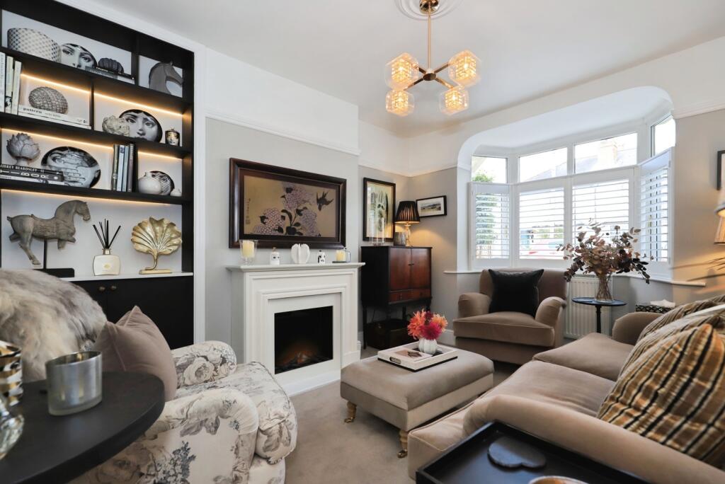 House in Dudley - View 3
