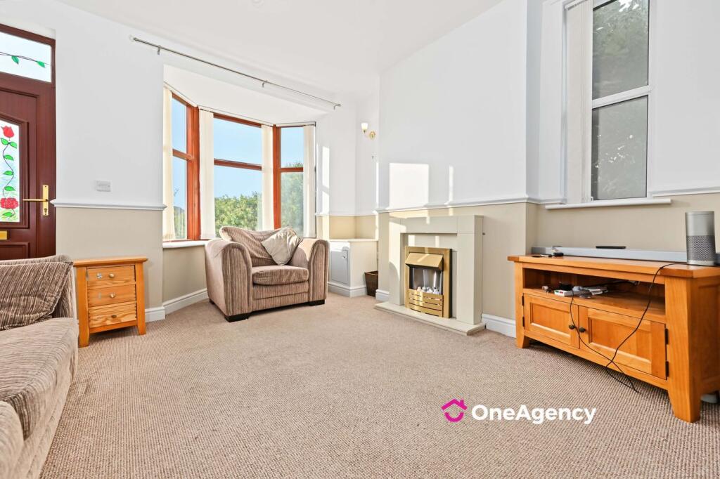 Ruxley Road, Bucknall, Stoke-on-Trent, ST2 photo 2