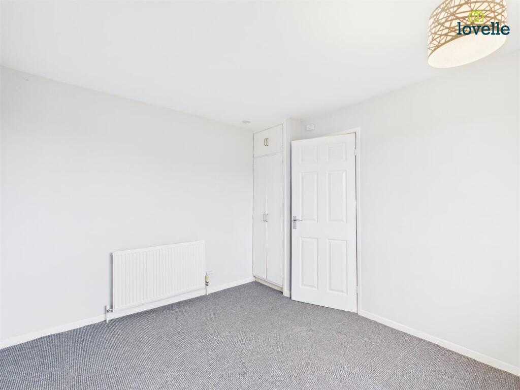 Main image of property: Greyling Close, Lincoln
