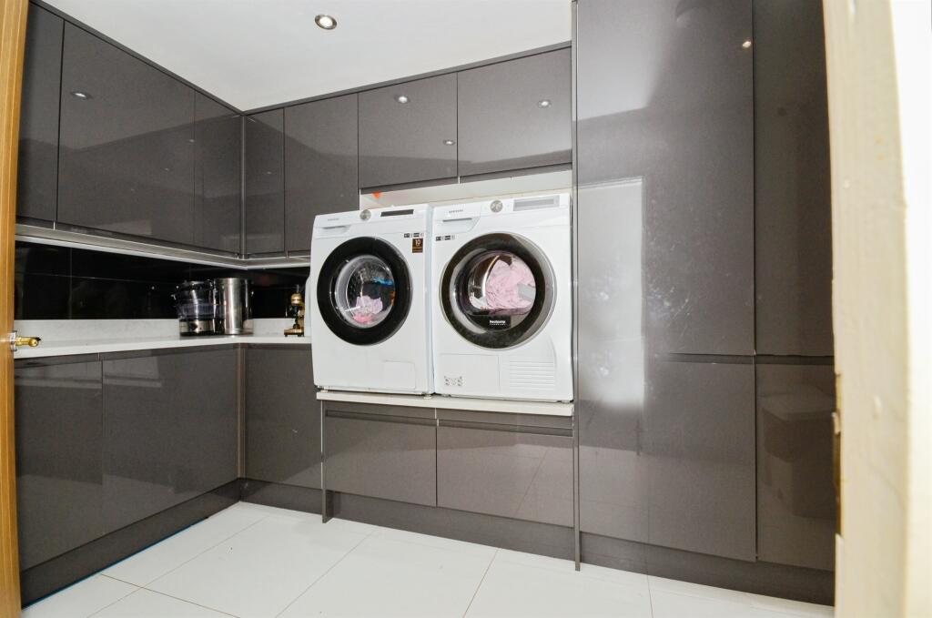 Additional image 16 of Hicks Road, Markyate, St. Albans