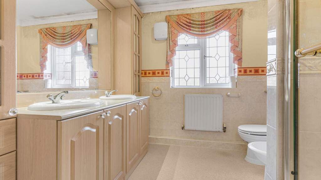 Additional image 25 of White House Way, Solihull, B91 1SG