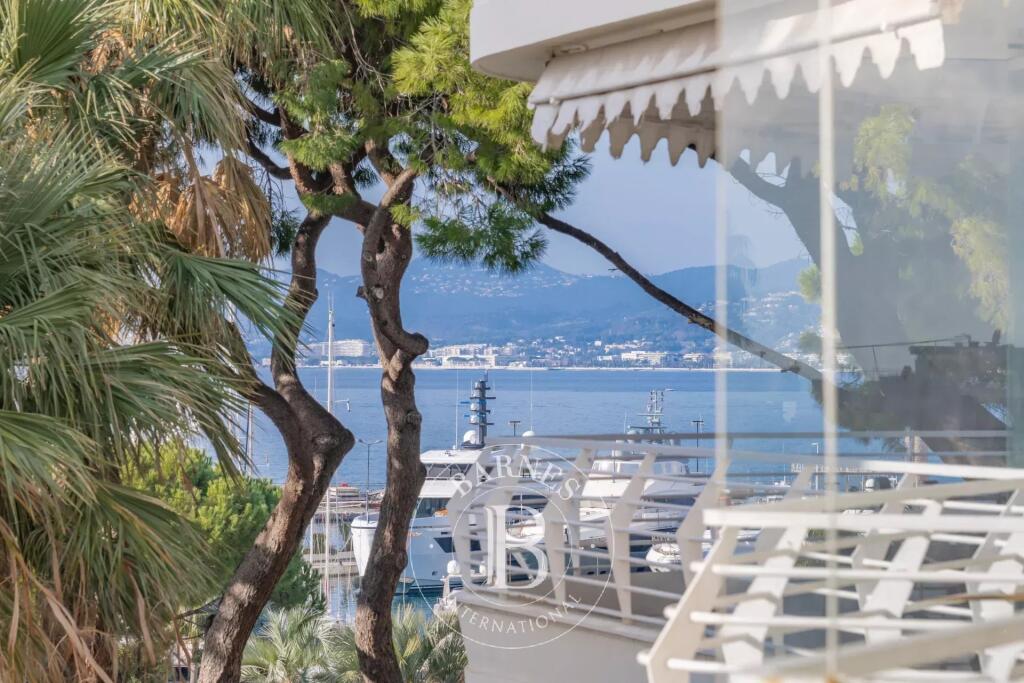 Main image of property: Provence-Alps-Cote d`Azur, Alpes-Maritimes, Cannes