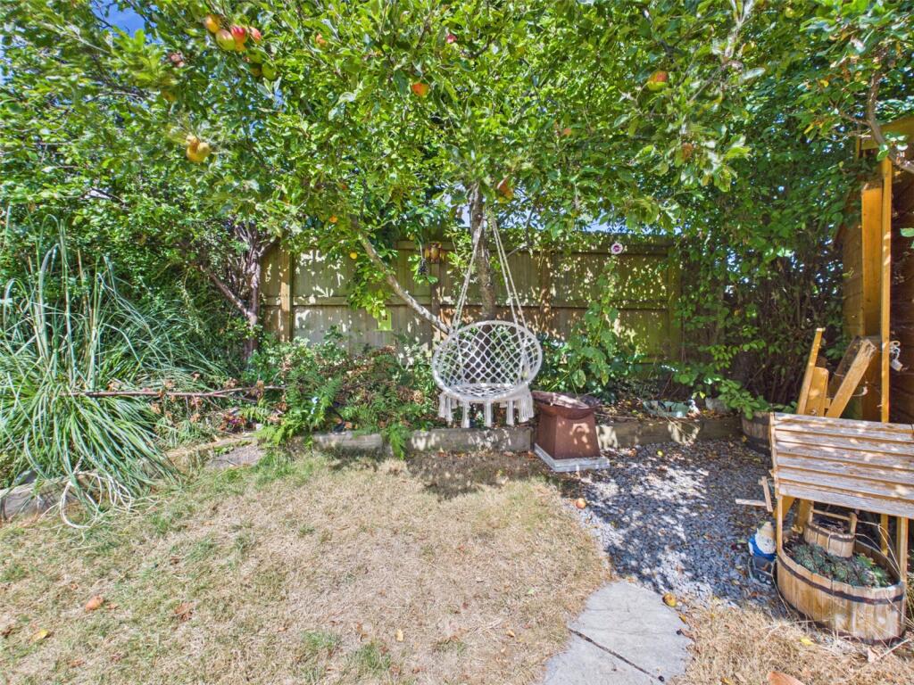 House in Stroud, Cainscross - View 5