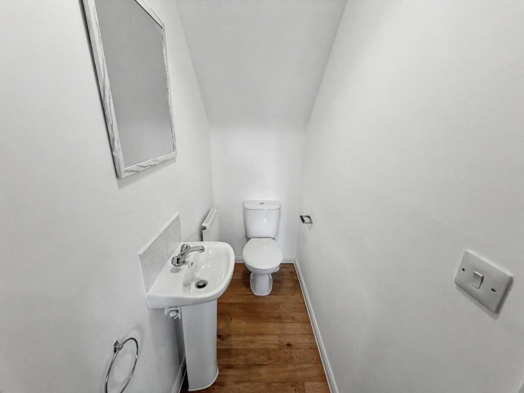 House in Rugby, Cawston - More