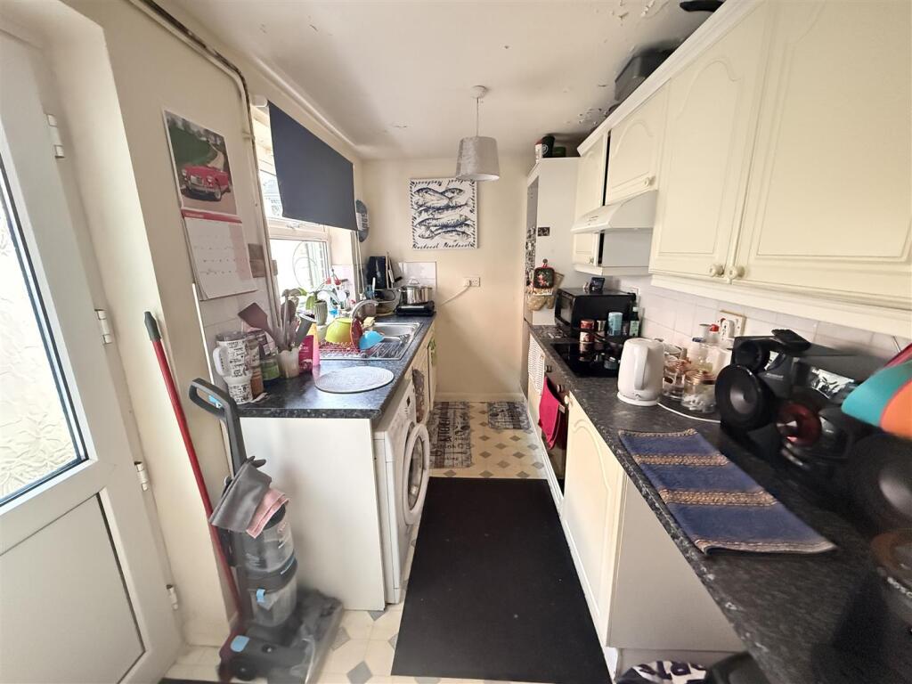 Branston Road, Burton-On-Trent photo 4
