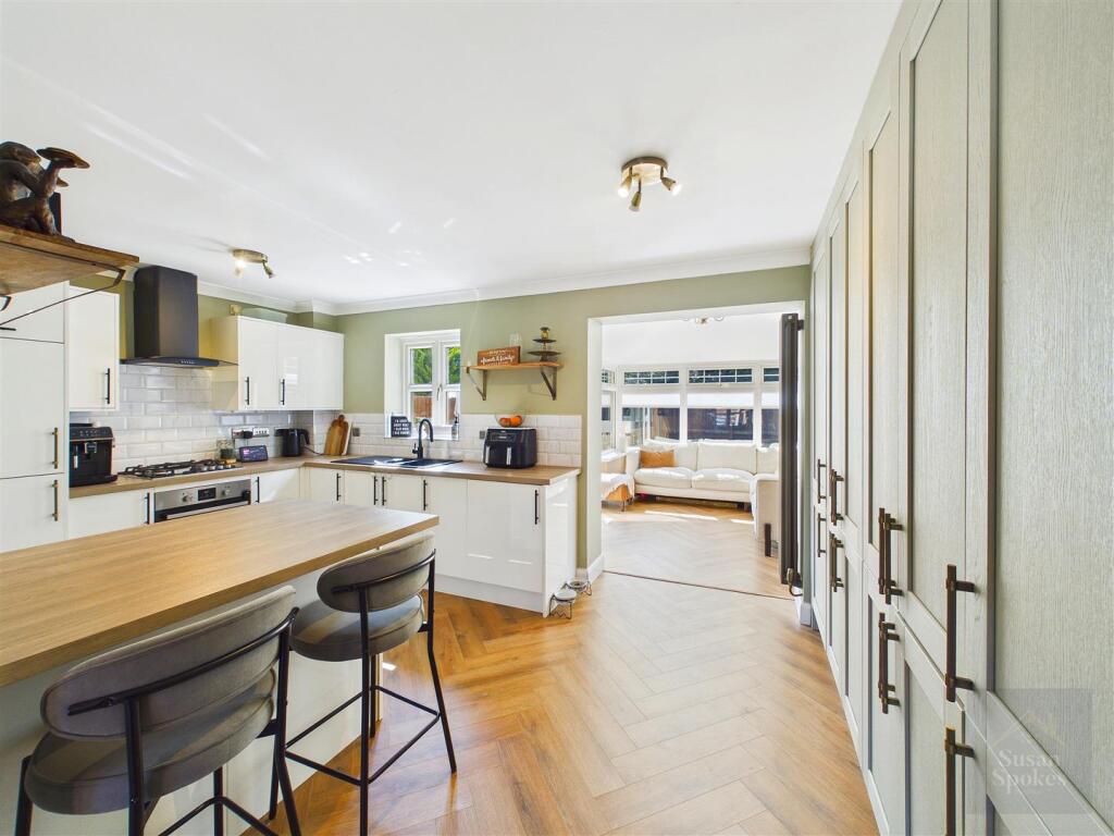 House in South Tyneside, Hedworth - View 3