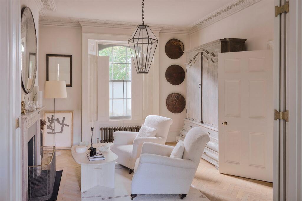 House in London, Angel, Highbury - View 2