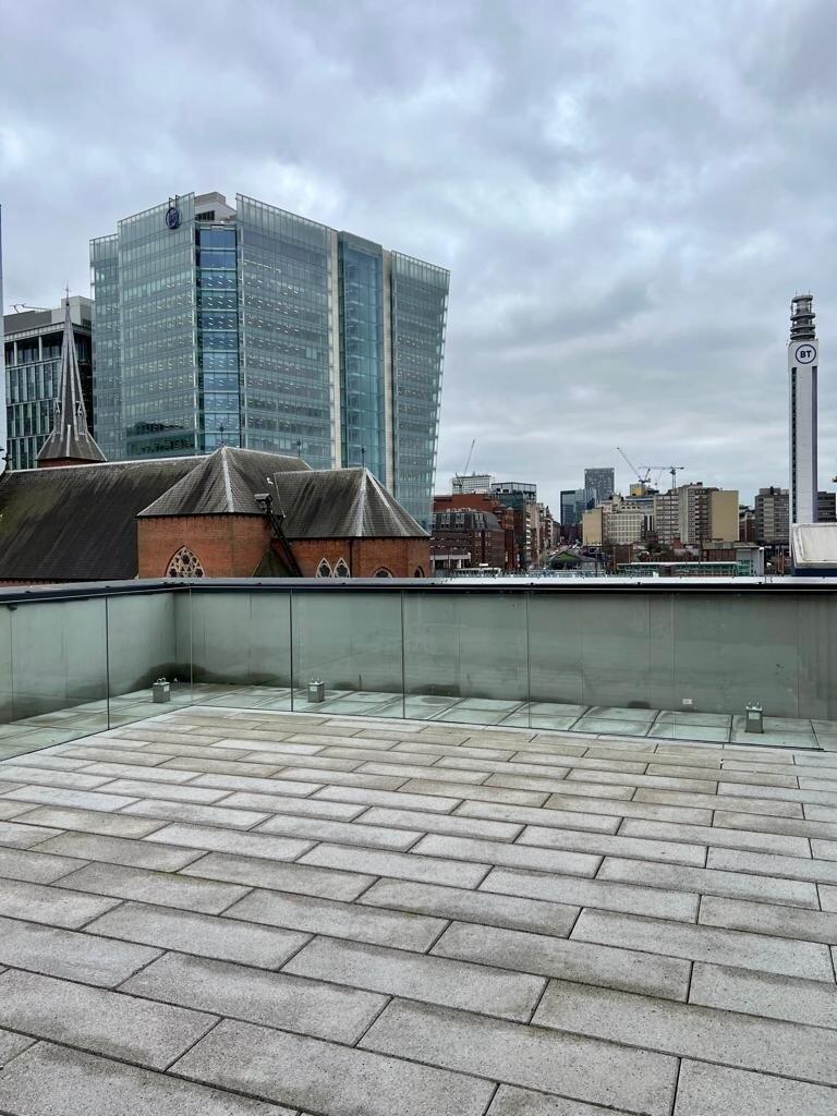 Apartment in Birmingham, West Midlands - More
