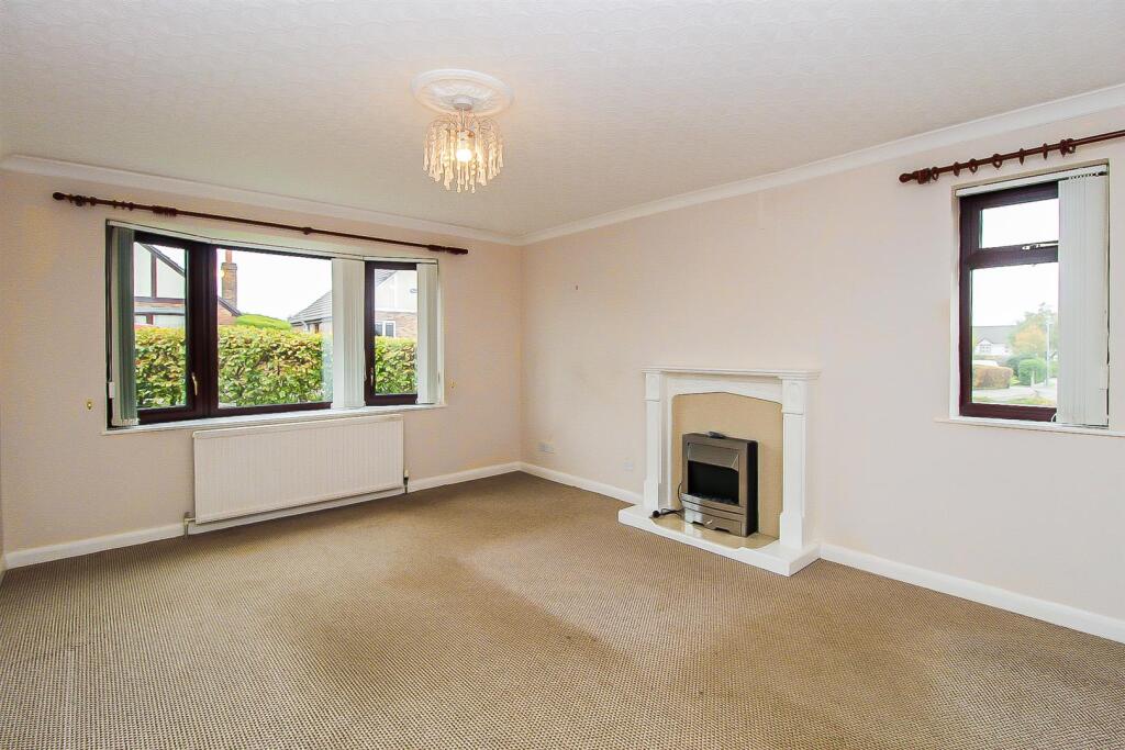 House in Wakefield - View 3