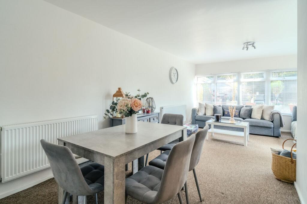 Keble Road, Moreton-In-Marsh, GL56 photo 4