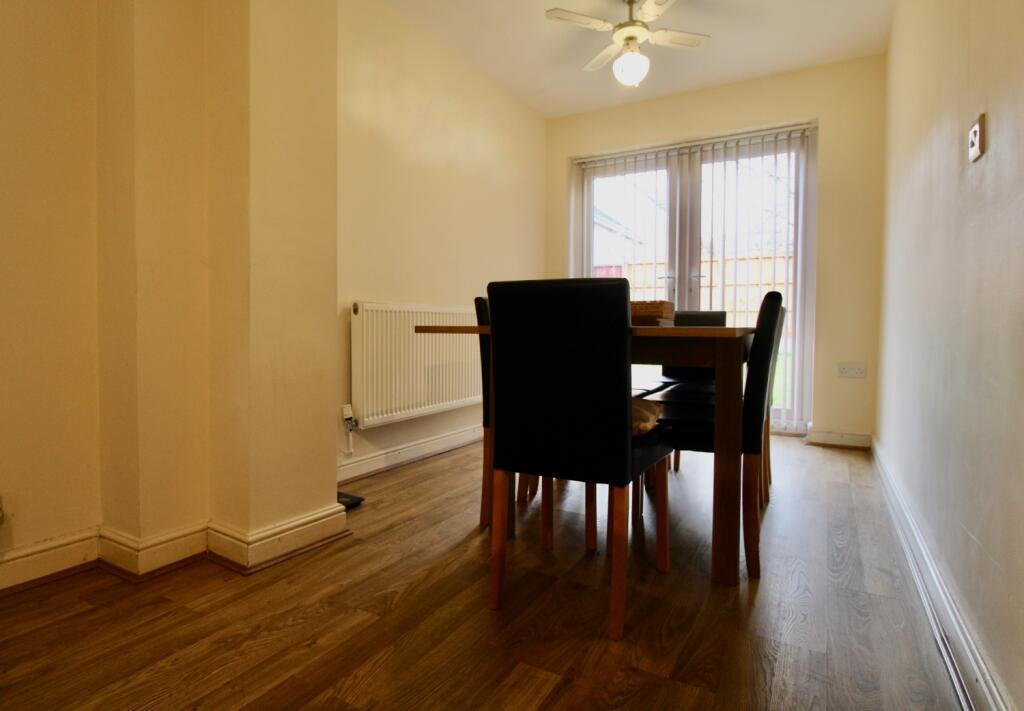 Southside Road, Leicester, Leicestershire, LE3 - More