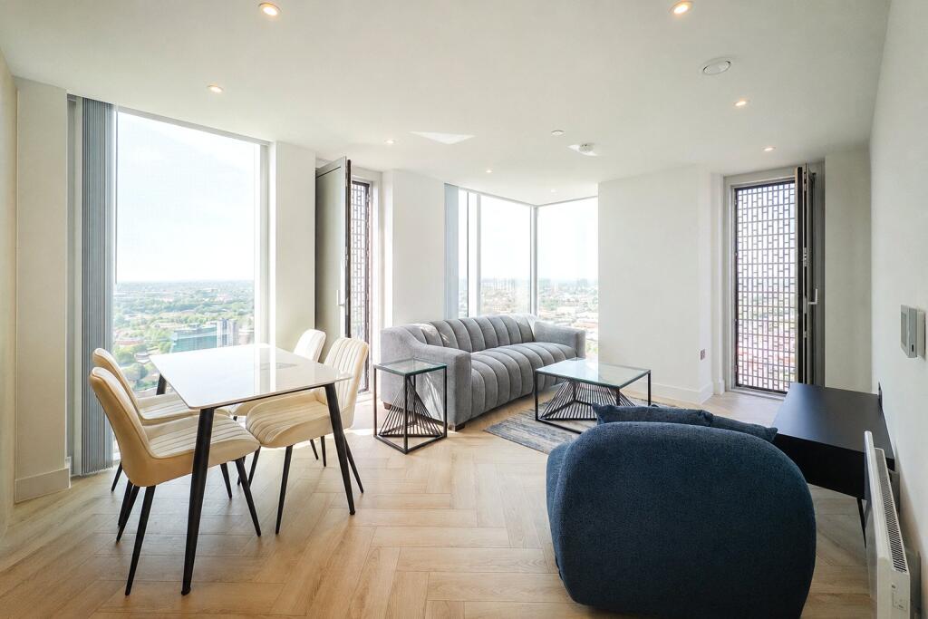 Main image of property: Bankside Colliers Yard, 12 Bankside Boulevard, Salford, M3