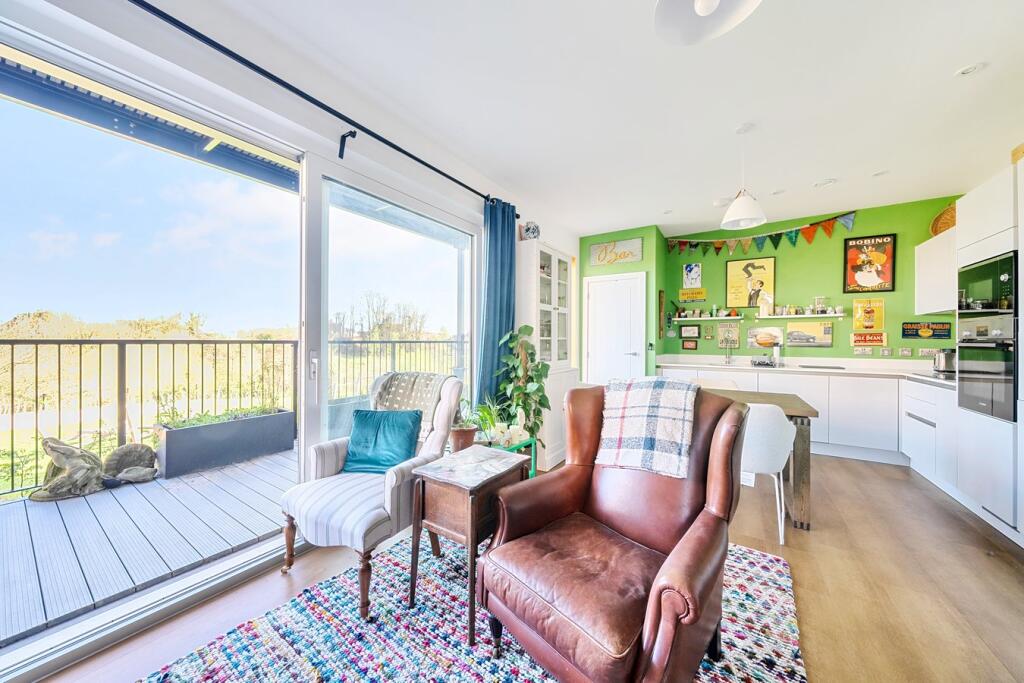 Additional image 5 of  1 Writers Close, Frome, BA11