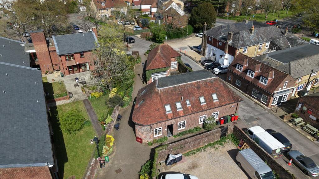Main image of property: Folly Lane, Petersfield, Hampshire, GU31